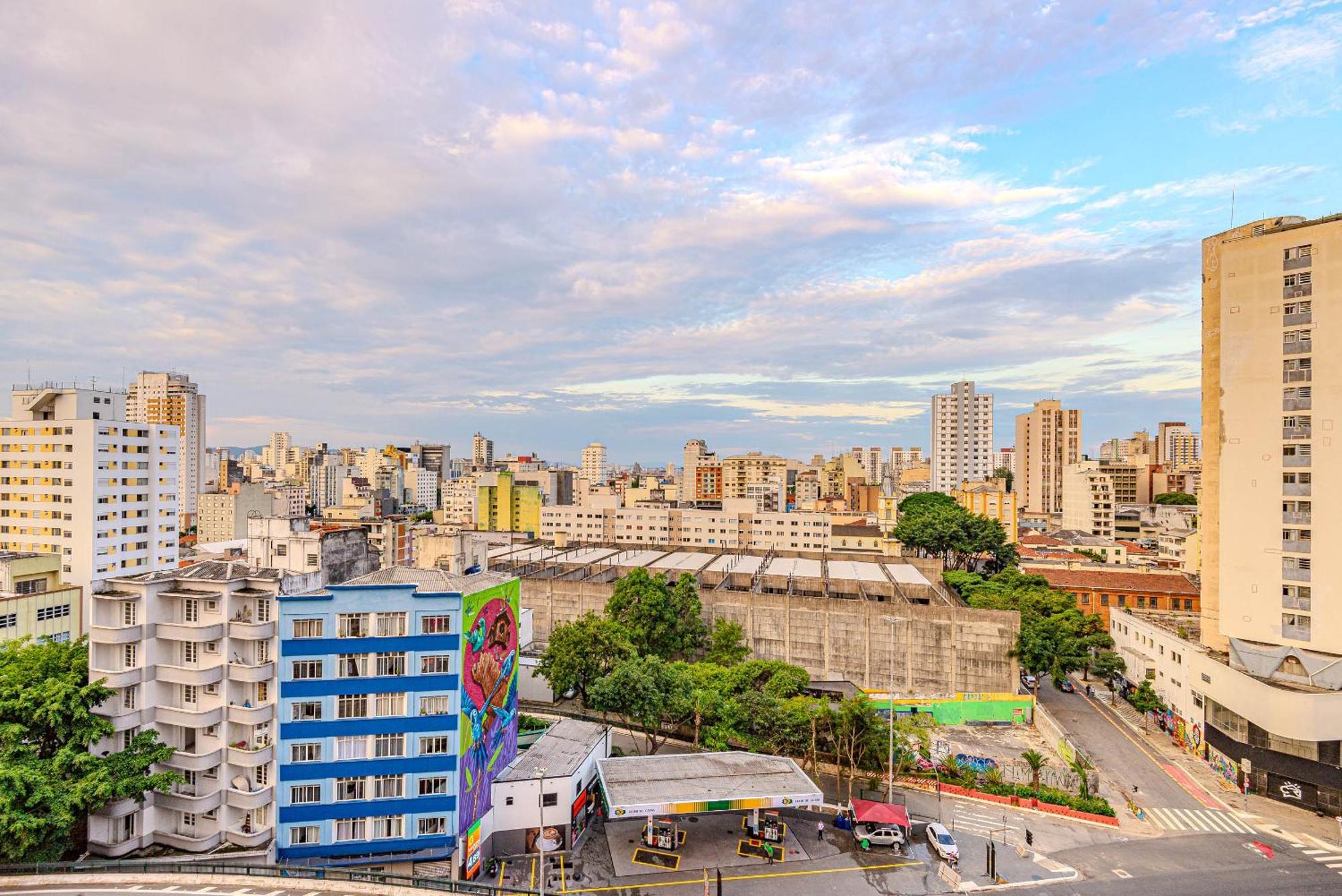 Flat Grande Em De Luxo - Centro De Apartamento