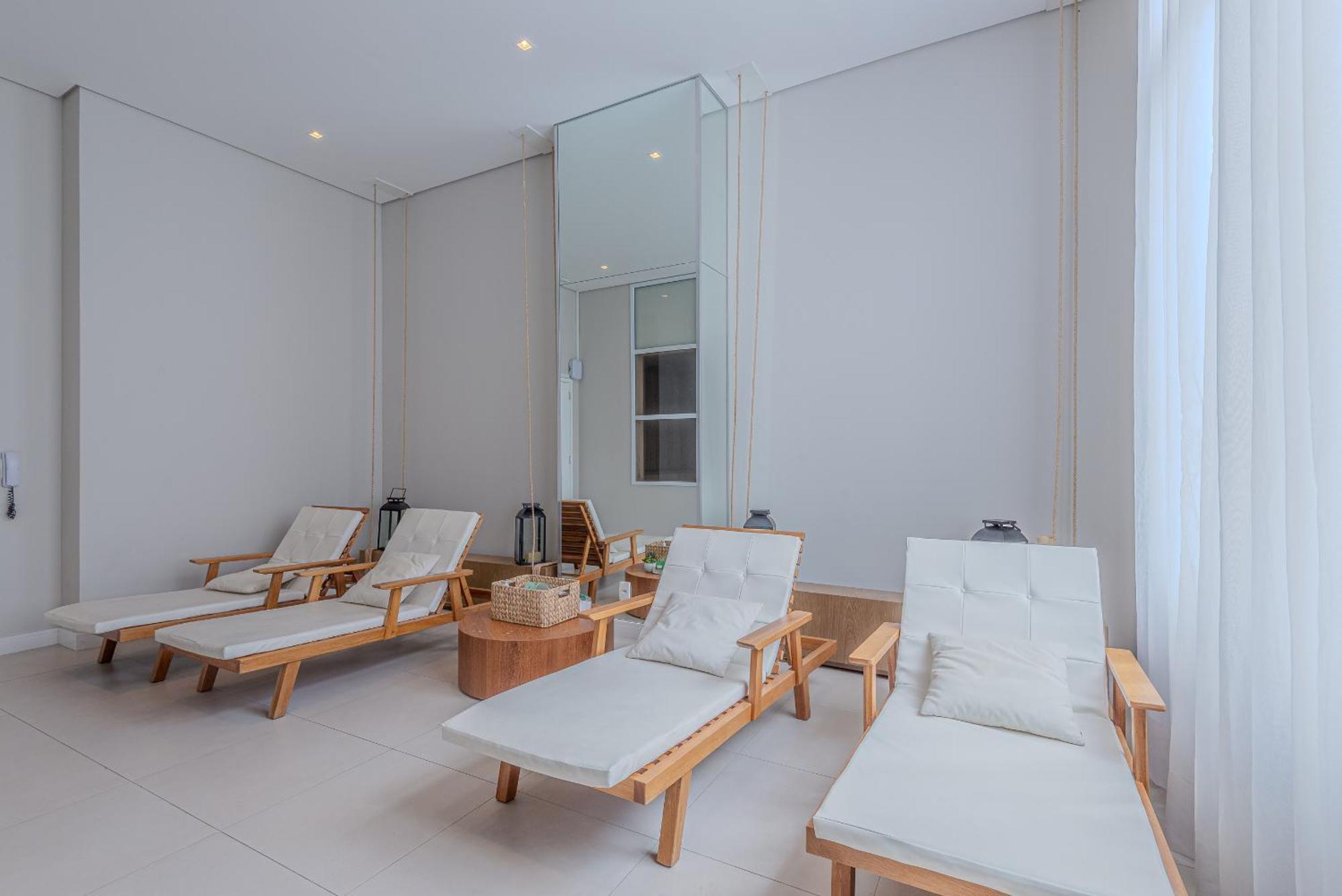 Flat Grande Em De Luxo - Centro De Apartamento