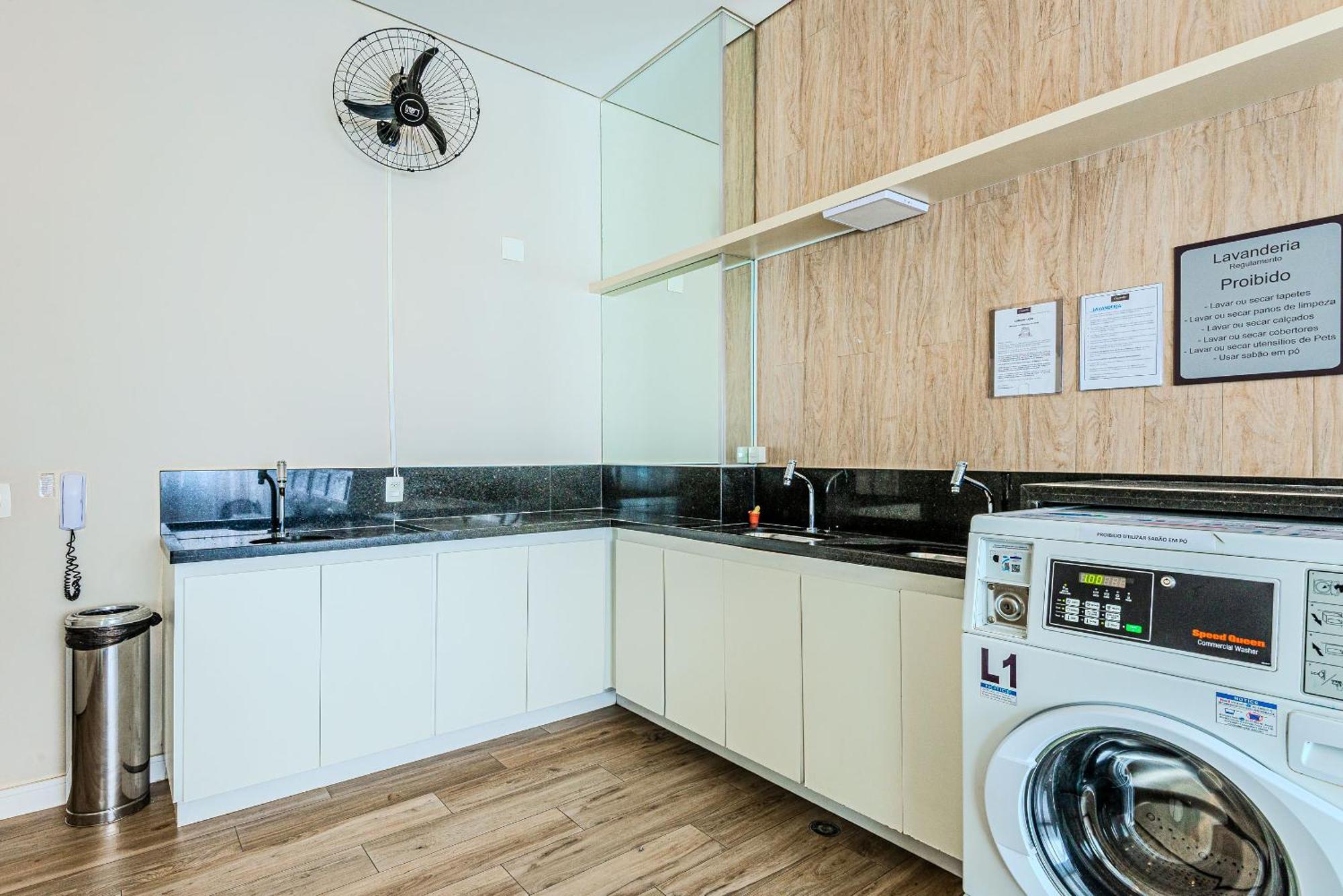 Apartamento Flat Grande Em De Luxo - Centro De